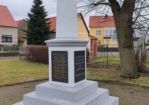 Kriegerdenkmal_Zwethau_1 (Gemeinde Beilrode)