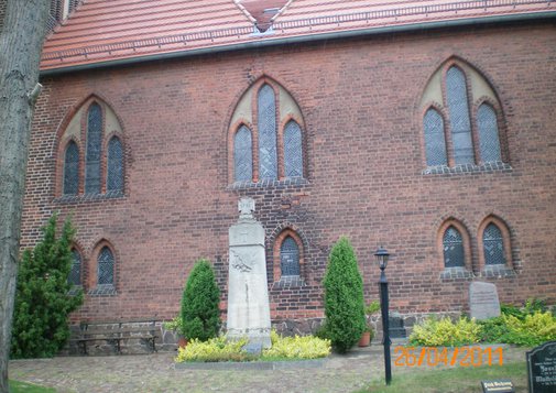 STO_Foerderung_2007_Bleiglasfenster_Kirche_Arzberg_7 (Ev.-Luth. Kirchgemeinde Arzberg).jpg