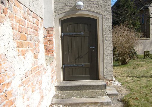 STO_Foerderung_2008_Sanierung_Außentüren_Kirche_Dautzschen_2 (Förderkreis Kirche Dautzschen e. V.).jpg