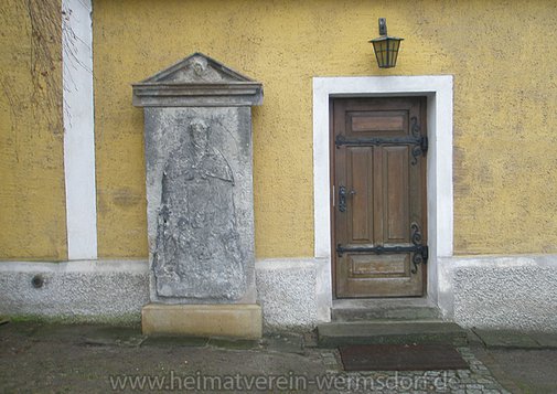 STO_Foerderung_2008_Umsetzung_und_Restaurierung_Grabstein_1 (Heimat- und Verschönerungsverein Wermsdorf e. V.).jpg