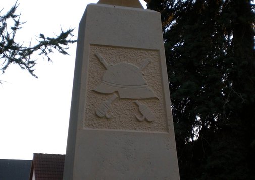 STO_Foerderung_2013_Kriegerdenkmal_Weidenhain_8 (Gemeinde Dreiheide).jpg